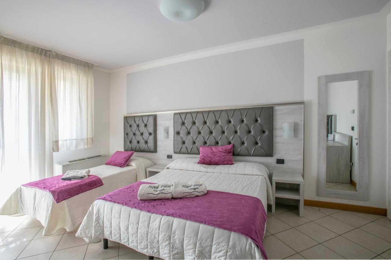 Hotel Playa Viareggio Bagian luar foto