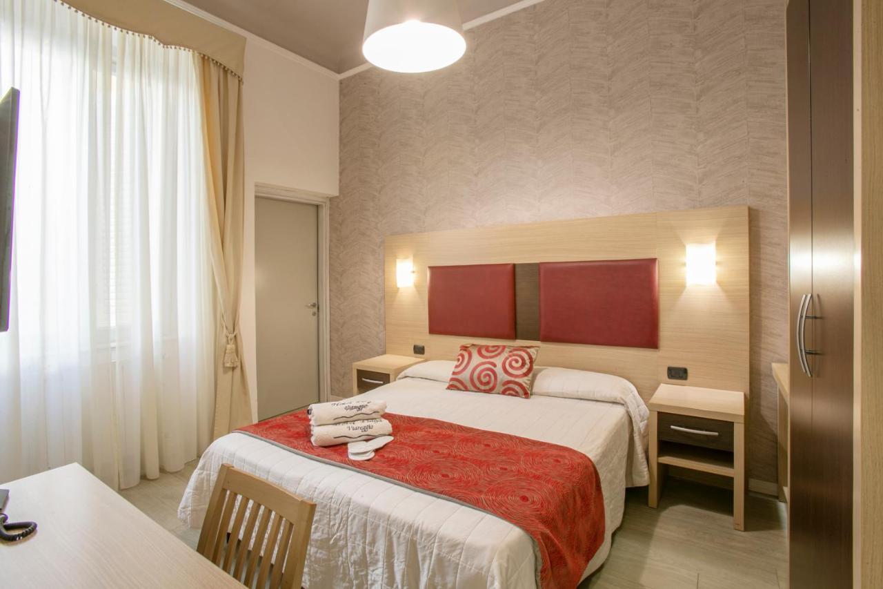 Hotel Playa Viareggio Bagian luar foto